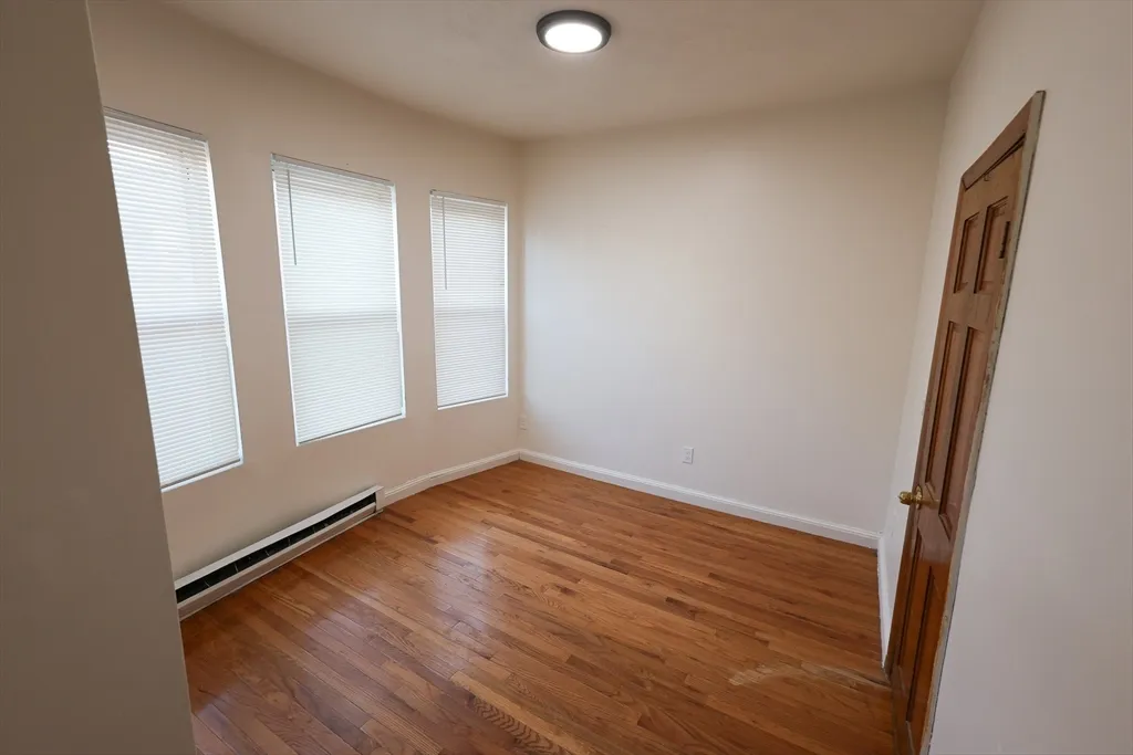 2 bed, 1 bath apartment for rent at 1 Kenilworth St Unit 5, Roxbury — photo 11 of 16