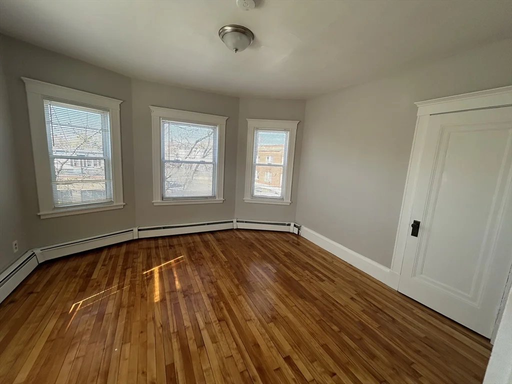 1 bed, 1 bath apartment for rent at 1 Kingsley Unit 12, Lynn — photo 9 of 12