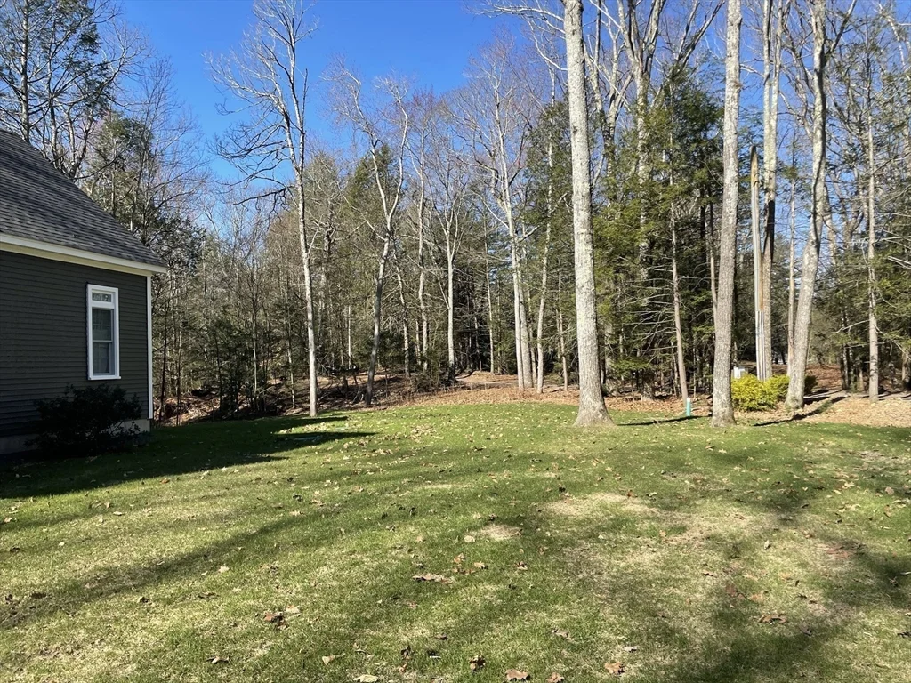 3 bed, 2 bath apartment for rent at 1 Lamoureux Ln, Spencer — photo 5 of 18