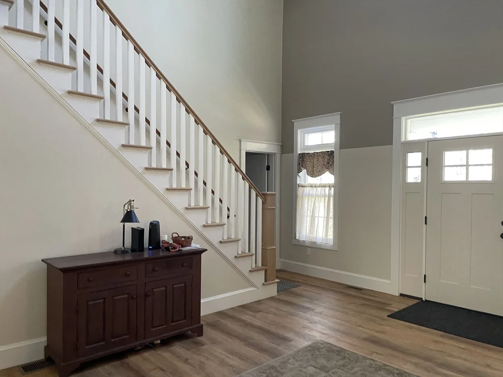 3 bed, 2 bath apartment for rent at 1 Lamoureux Ln, Spencer — photo 4 of 18