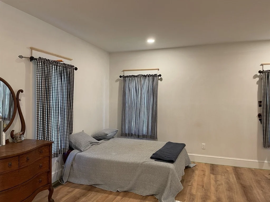 3 bed, 2 bath apartment for rent at 1 Lamoureux Ln, Spencer — photo 13 of 18