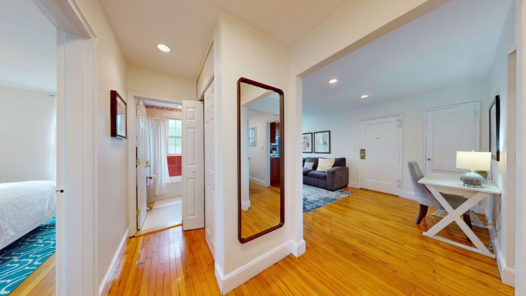 2 bed, 1 bath apartment for rent at 1 Lanark Unit 6, Brookline — photo 9 of 20