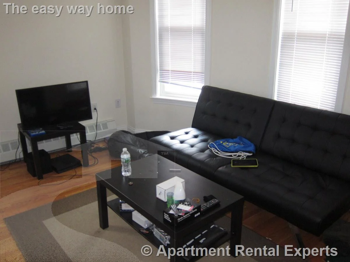 2 bed, 1 bath apartment for rent at 1 Langdon Sq Unit 2, Harvard Square — photo 5 of 5
