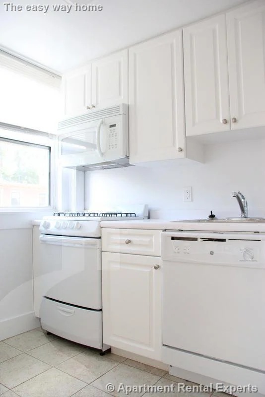 1 bed, 1 bath apartment for rent at 1 Langdon St Unit 23, Harvard Square — photo 11 of 15