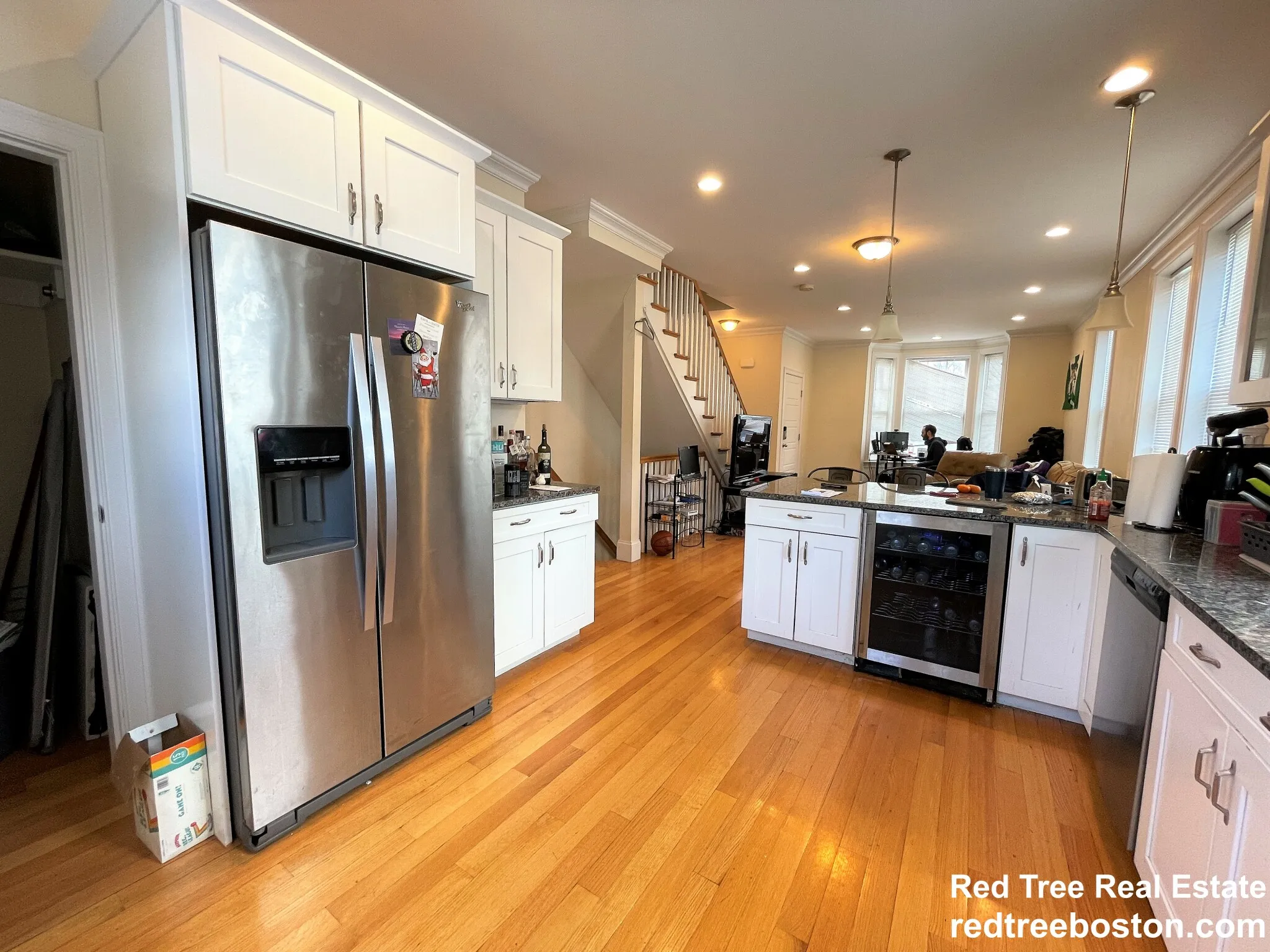 4 bed, 2.5 bath apartment for rent at 1 Larose Pl Unit 2, Brighton — photo 4 of 31
