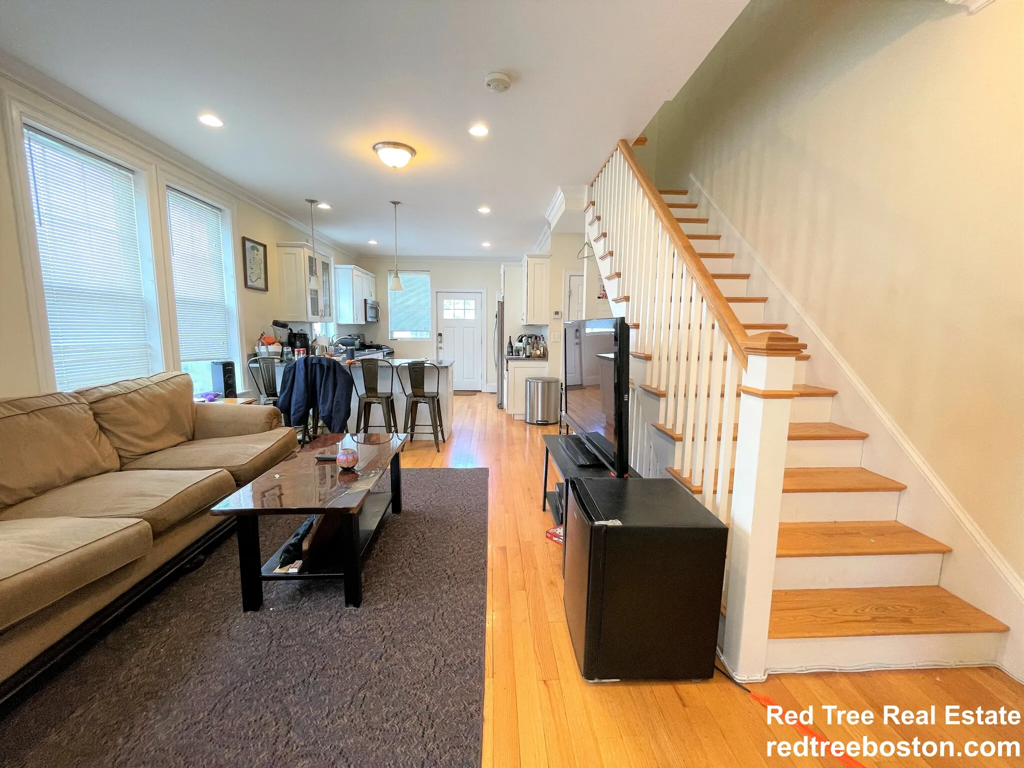 4 bed, 2.5 bath apartment for rent at 1 Larose Pl Unit 2, Brighton — photo 1 of 31