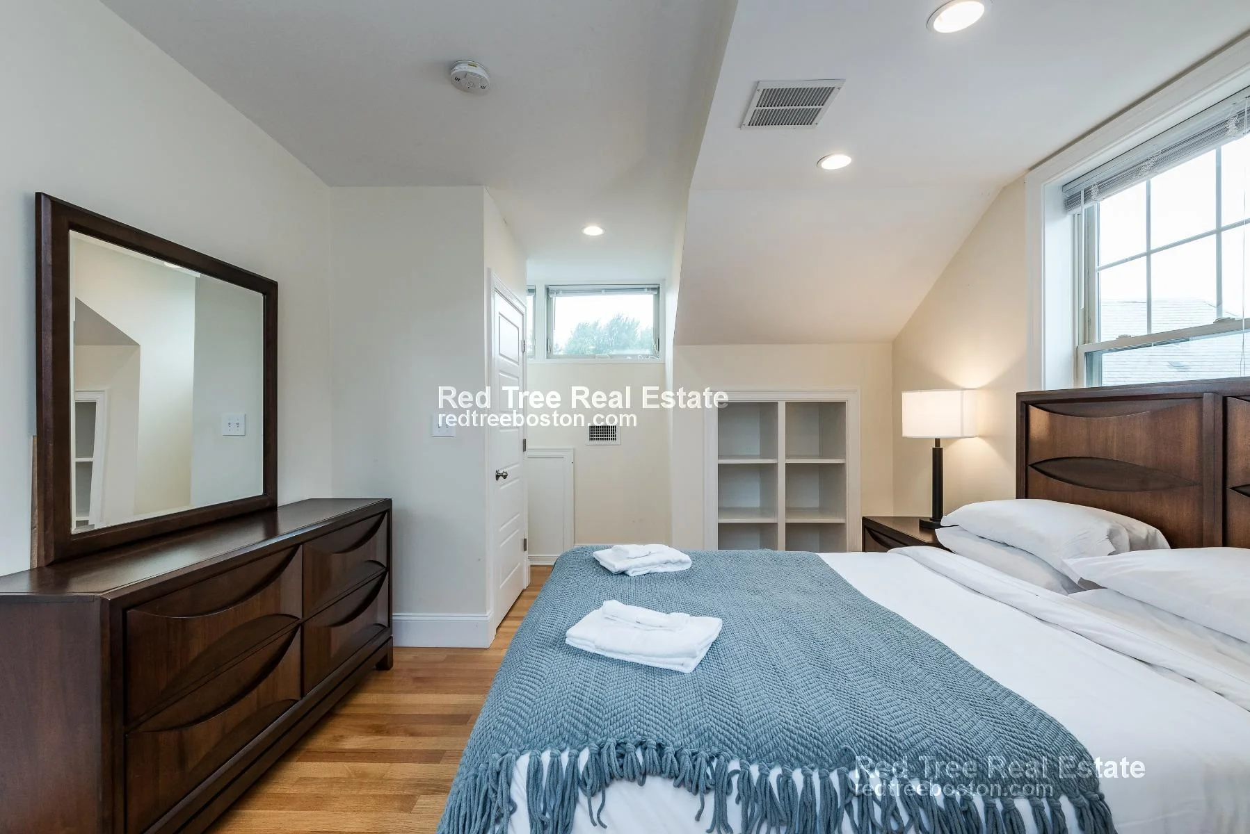 4 bed, 2.5 bath apartment for rent at 1 Larose Pl Unit 2, Brighton — photo 28 of 31
