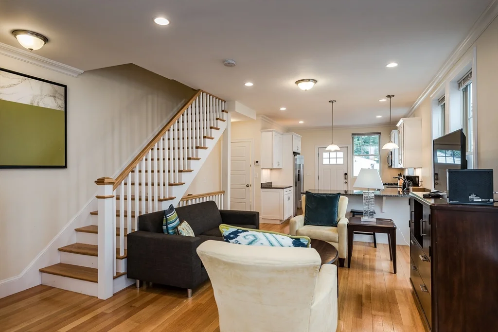 4 bed, 2 bath apartment for rent at 1 Larose Pl Unit L, Brighton — photo 2 of 18