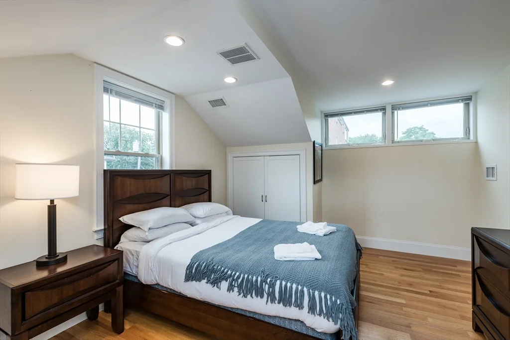 4 bed, 2 bath apartment for rent at 1 Larose Pl Unit L, Brighton — photo 10 of 18