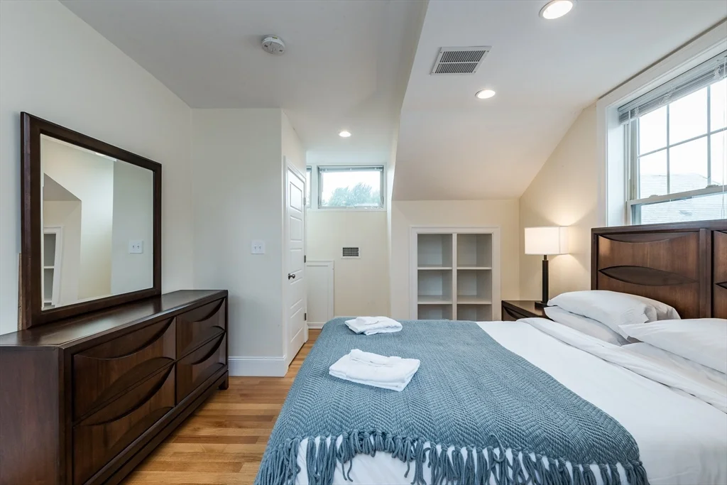 4 bed, 2 bath apartment for rent at 1 Larose Pl Unit L, Brighton — photo 11 of 18