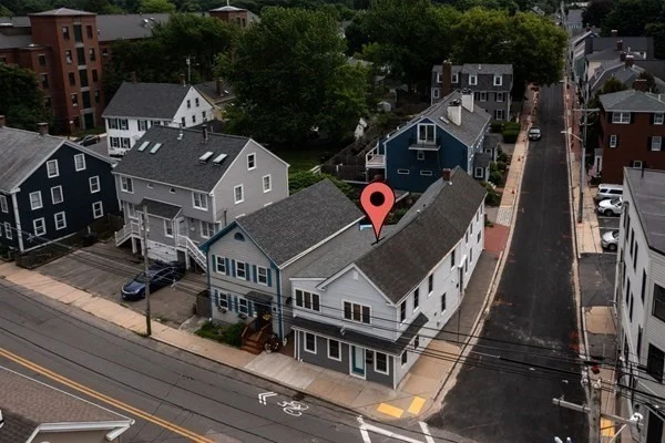 2 bed, 1 bath apartment for rent at 1 Lime St Unit 1, Newburyport — photo 2 of 14
