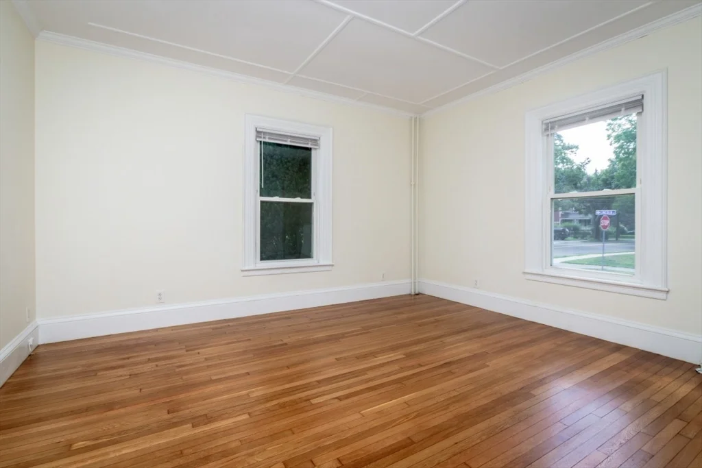 2 bed, 1 bath apartment for rent at 1 Lincoln St Unit 1, Stoneham — photo 24 of 29