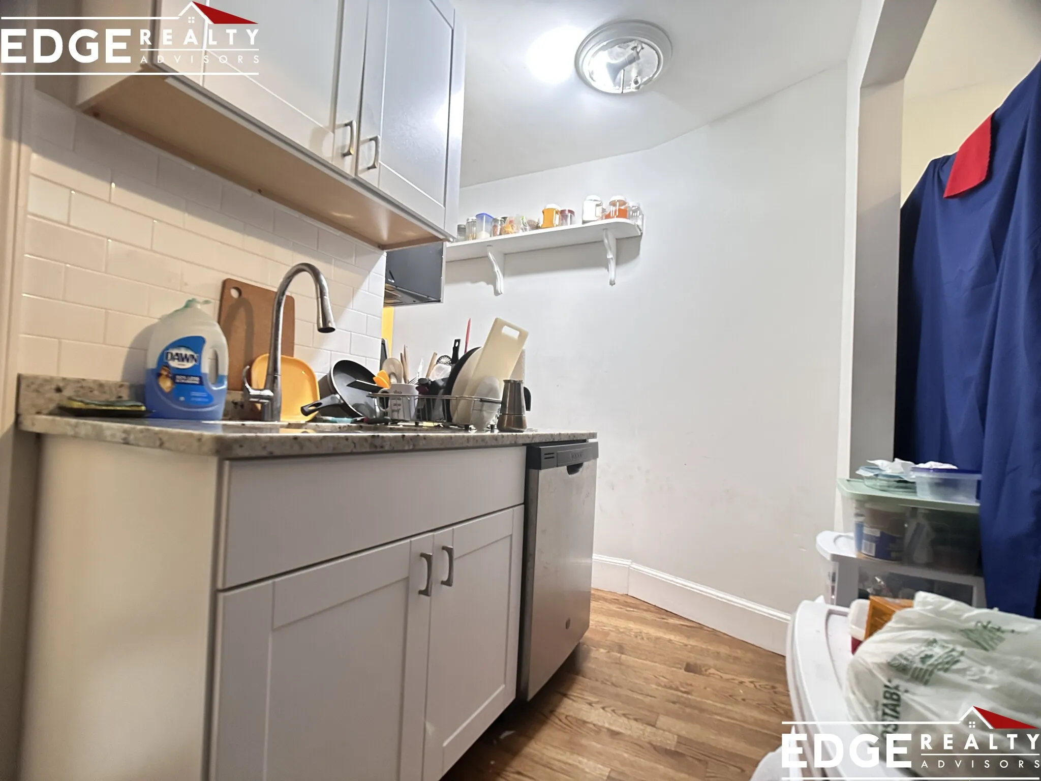3 bed, 2 bath apartment for rent at 1 Linden St Unit 3, Allston — photo 2 of 8