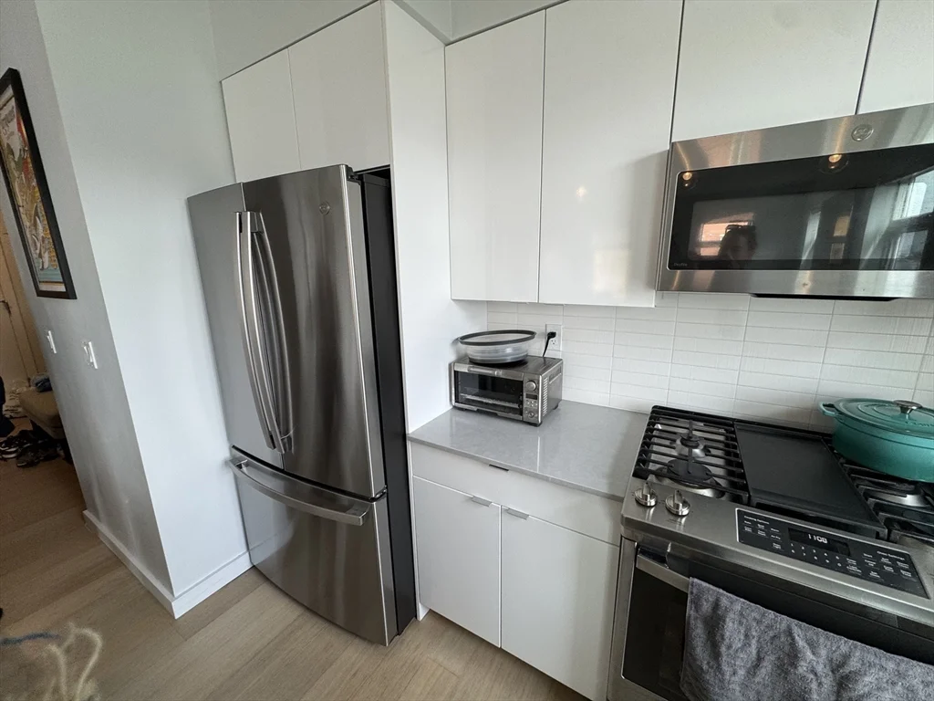 3 bed, 2 bath apartment for rent at 1 Lisbon St Unit 301, East Boston — photo 17 of 41