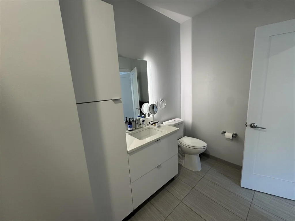 3 bed, 2 bath apartment for rent at 1 Lisbon St Unit 301, East Boston — photo 27 of 41