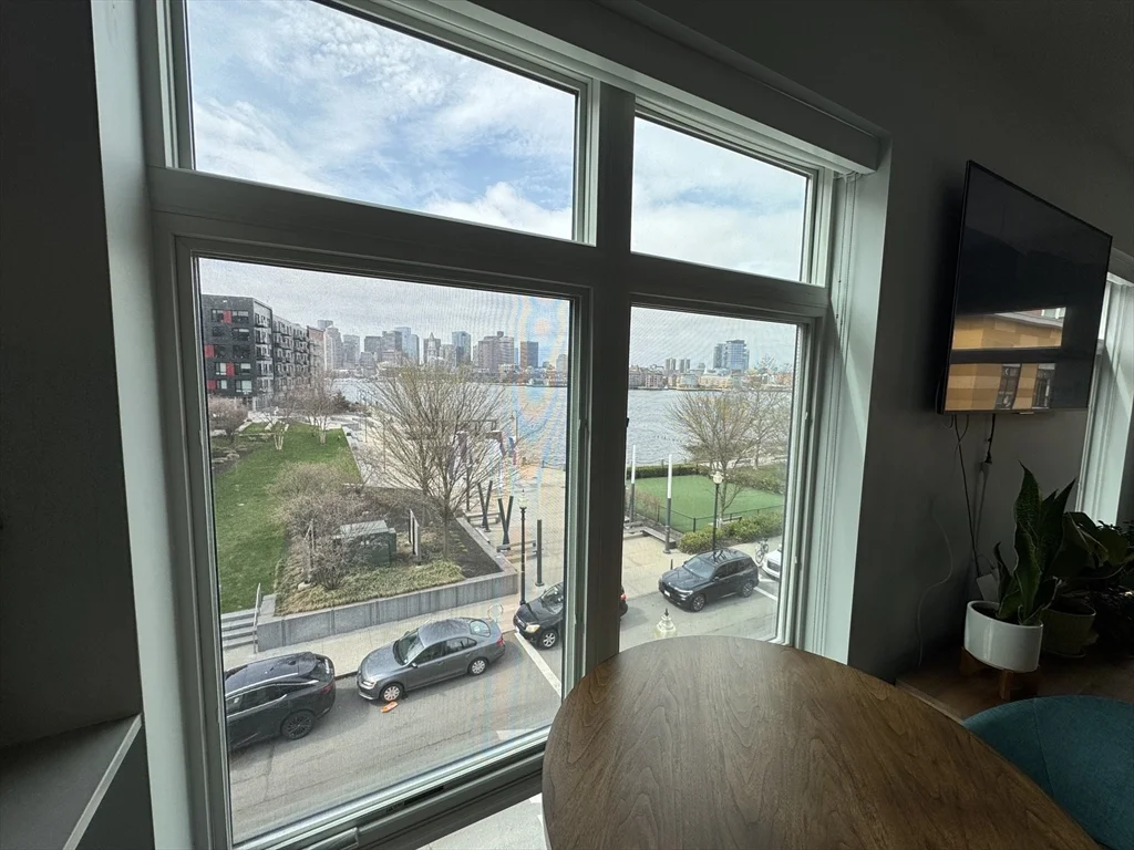 3 bed, 2 bath apartment for rent at 1 Lisbon St Unit 301, East Boston — photo 5 of 41