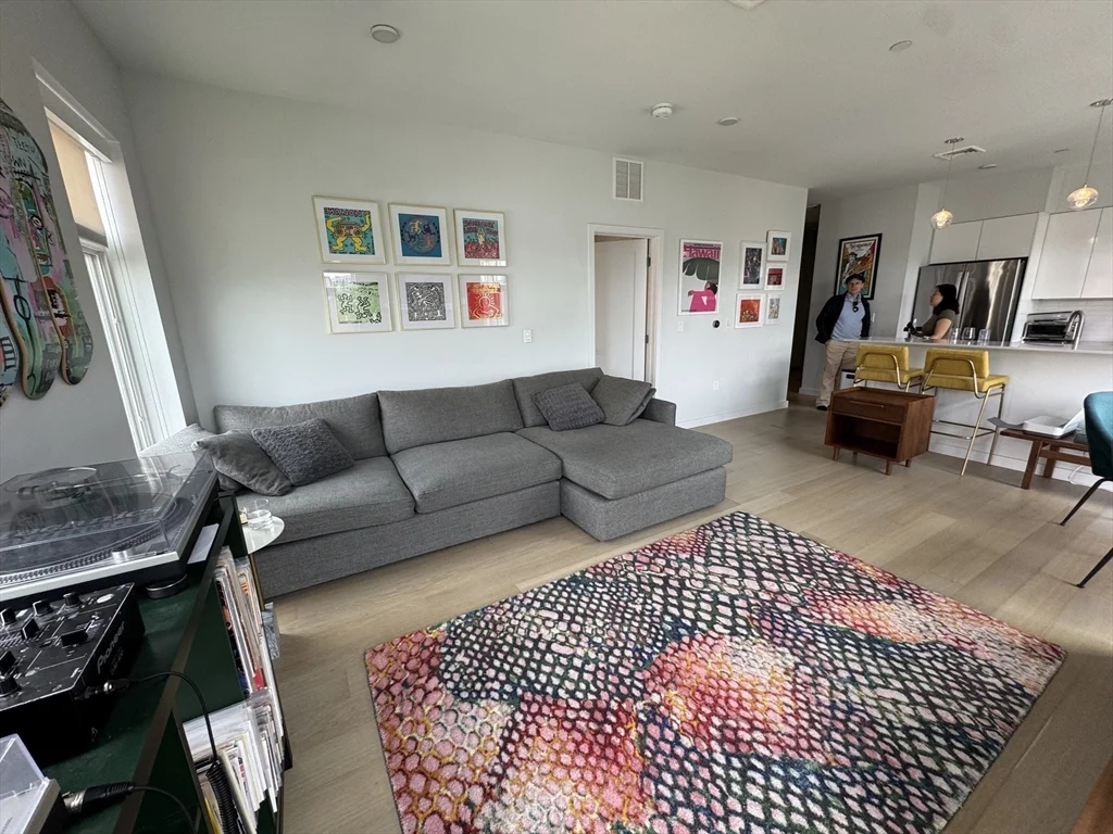 3 bed, 2 bath apartment for rent at 1 Lisbon St Unit 301, East Boston — photo 6 of 41