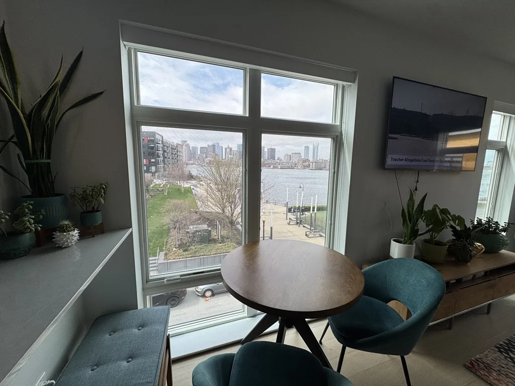 3 bed, 2 bath apartment for rent at 1 Lisbon St Unit 301, East Boston — photo 4 of 41