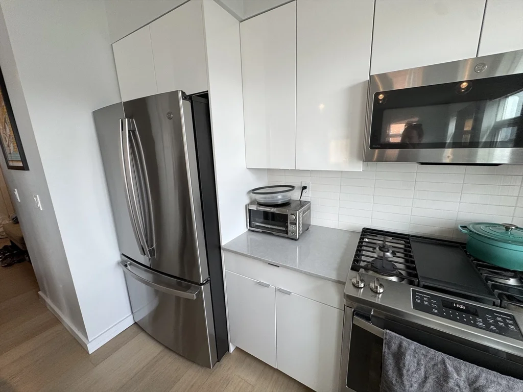 3 bed, 2 bath apartment for rent at 1 Lisbon St Unit 301, East Boston — photo 16 of 41