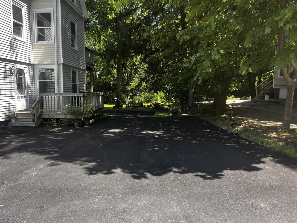 2 bed, 1 bath apartment for rent at 1 Madison Unit B, Amesbury — photo 3 of 23
