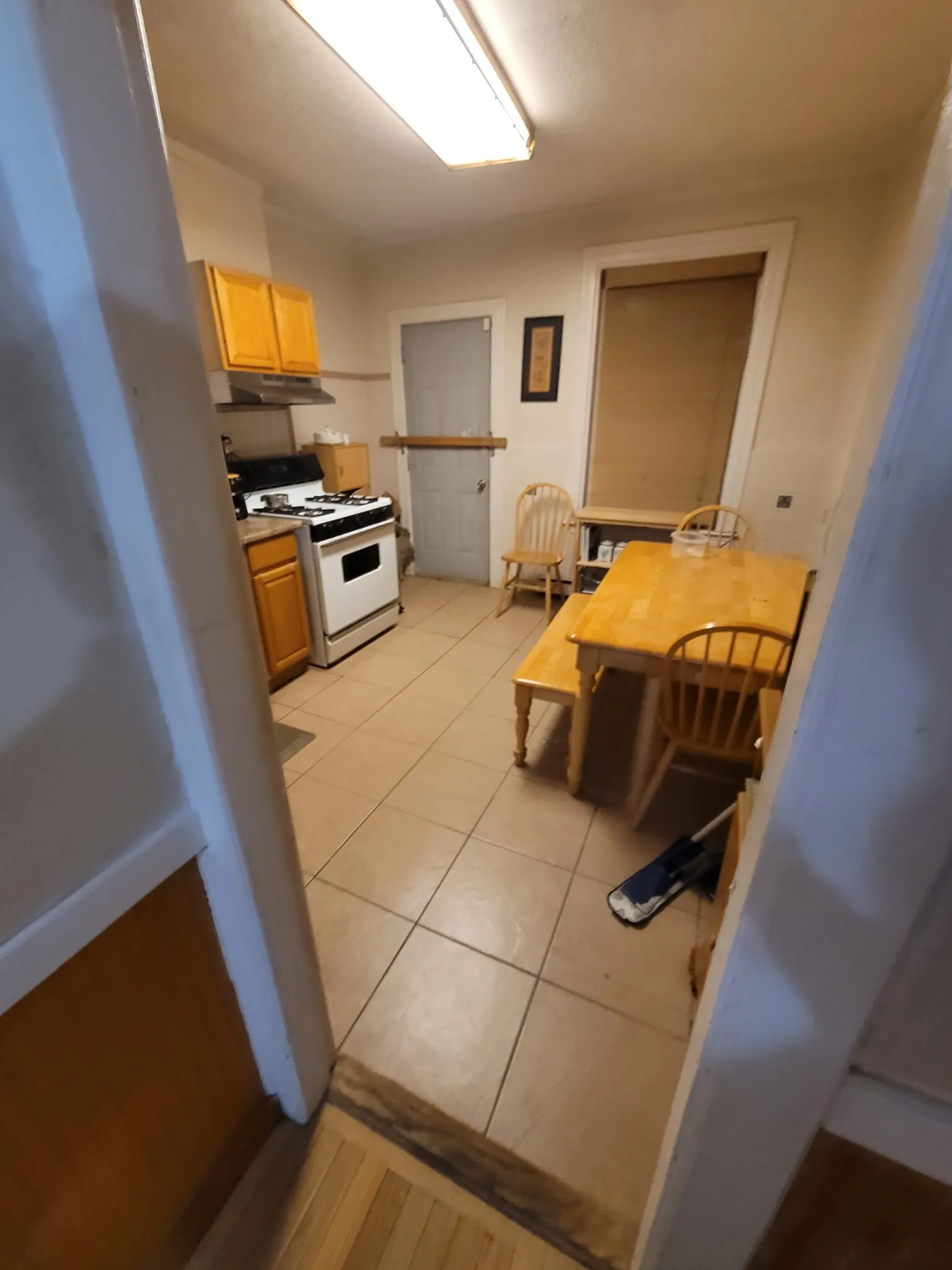 3 bed, 1 bath apartment for rent at 1 Mark St Unit 3, Jamaica Plain — photo 16 of 38