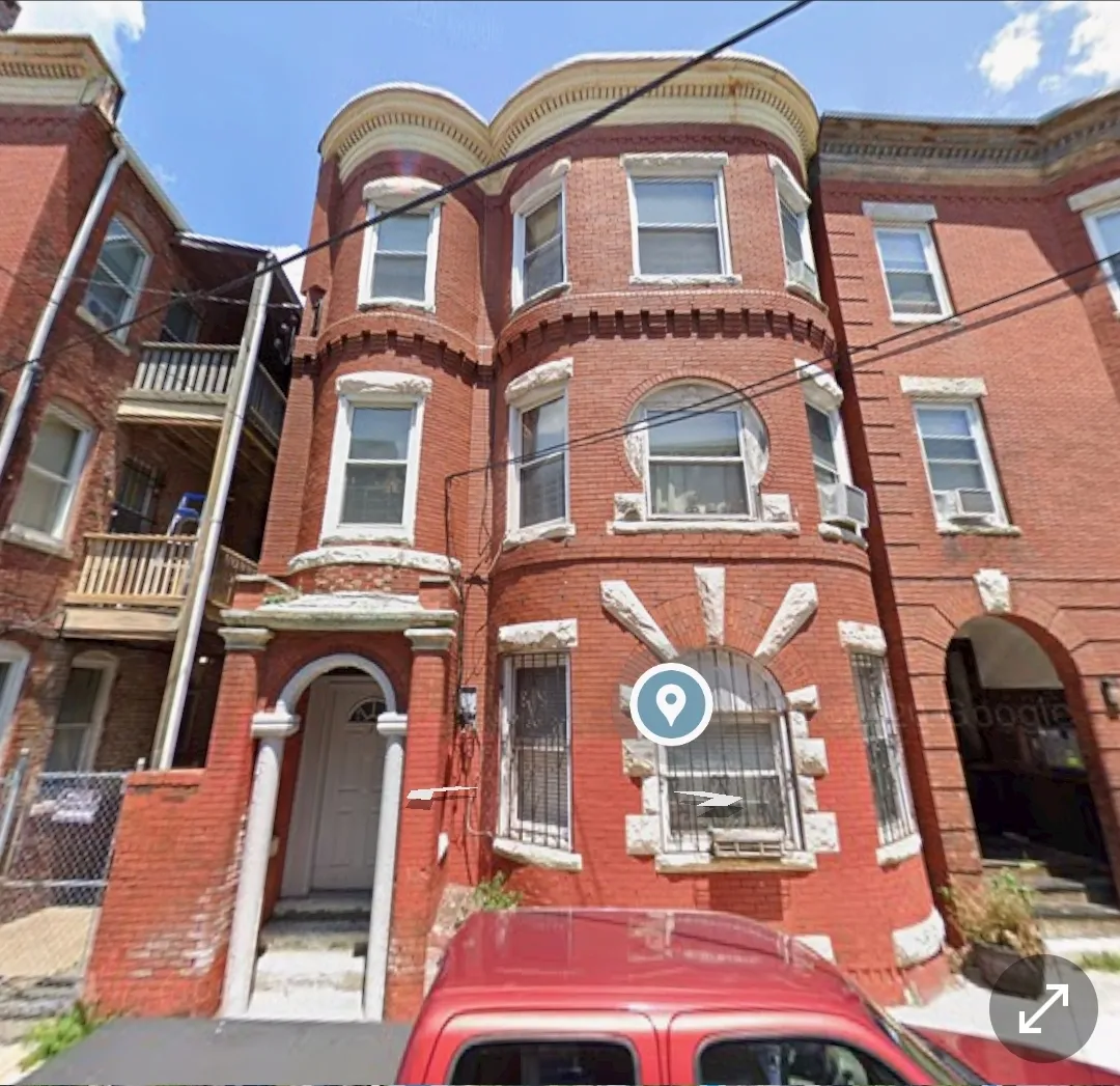 3 bed, 1 bath apartment for rent at 1 Mark St Unit 3, Jamaica Plain — photo 1 of 38