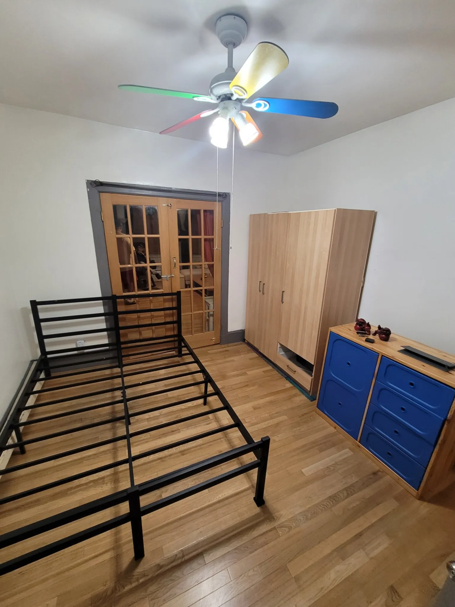 3 bed, 1 bath apartment for rent at 1 Mark St Unit 3, Jamaica Plain — photo 12 of 38