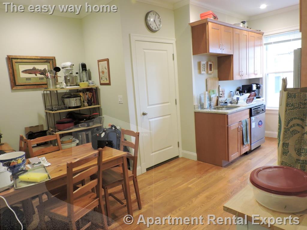 3 bed, 2 bath apartment for rent at 1 Marney St Unit 1, Kendall Square — photo 1 of 18
