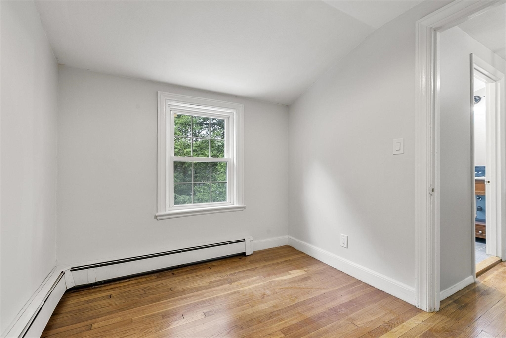 3 bed, 2 bath apartment for rent at 1 Martin Rd, Wellesley — photo 24 of 35