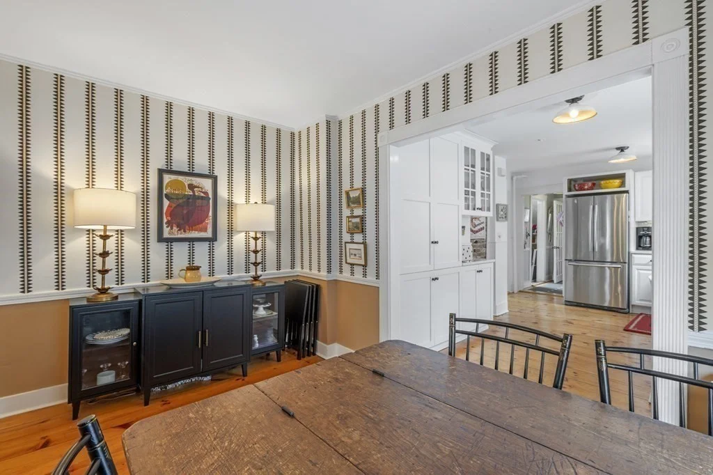 2 bed, 1 bath apartment for rent at 1 Mason Unit 1, Old Town — photo 6 of 20