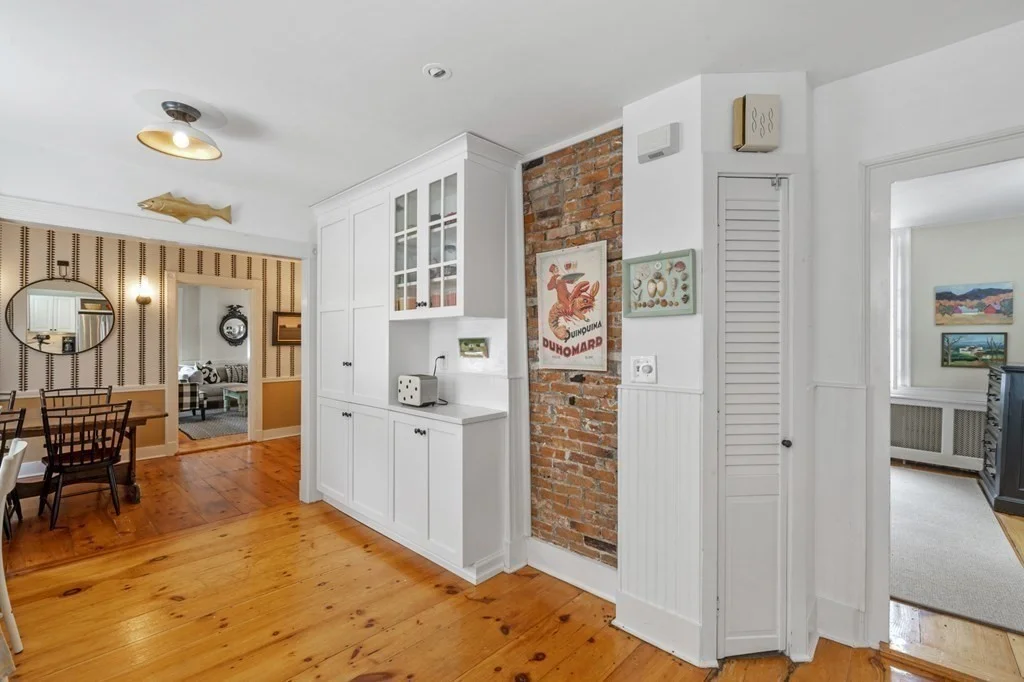 2 bed, 1 bath apartment for rent at 1 Mason Unit 1, Old Town — photo 9 of 20