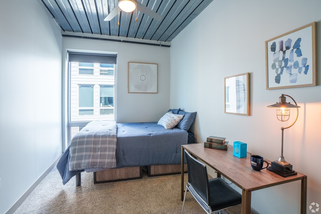 2 bed, 2 bath apartment for rent at 1 Merrimack Plaza Unit 0, Lowell — photo 12 of 29