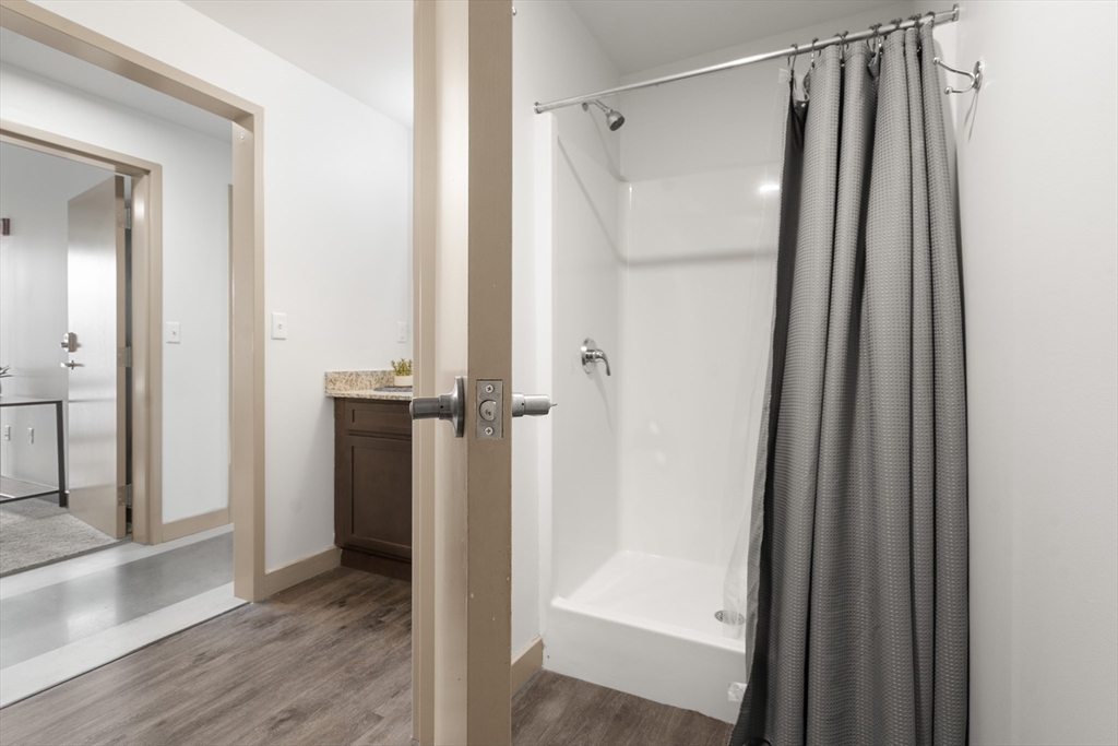 2 bed, 2 bath apartment for rent at 1 Merrimack Plaza Unit 0, Lowell — photo 15 of 29