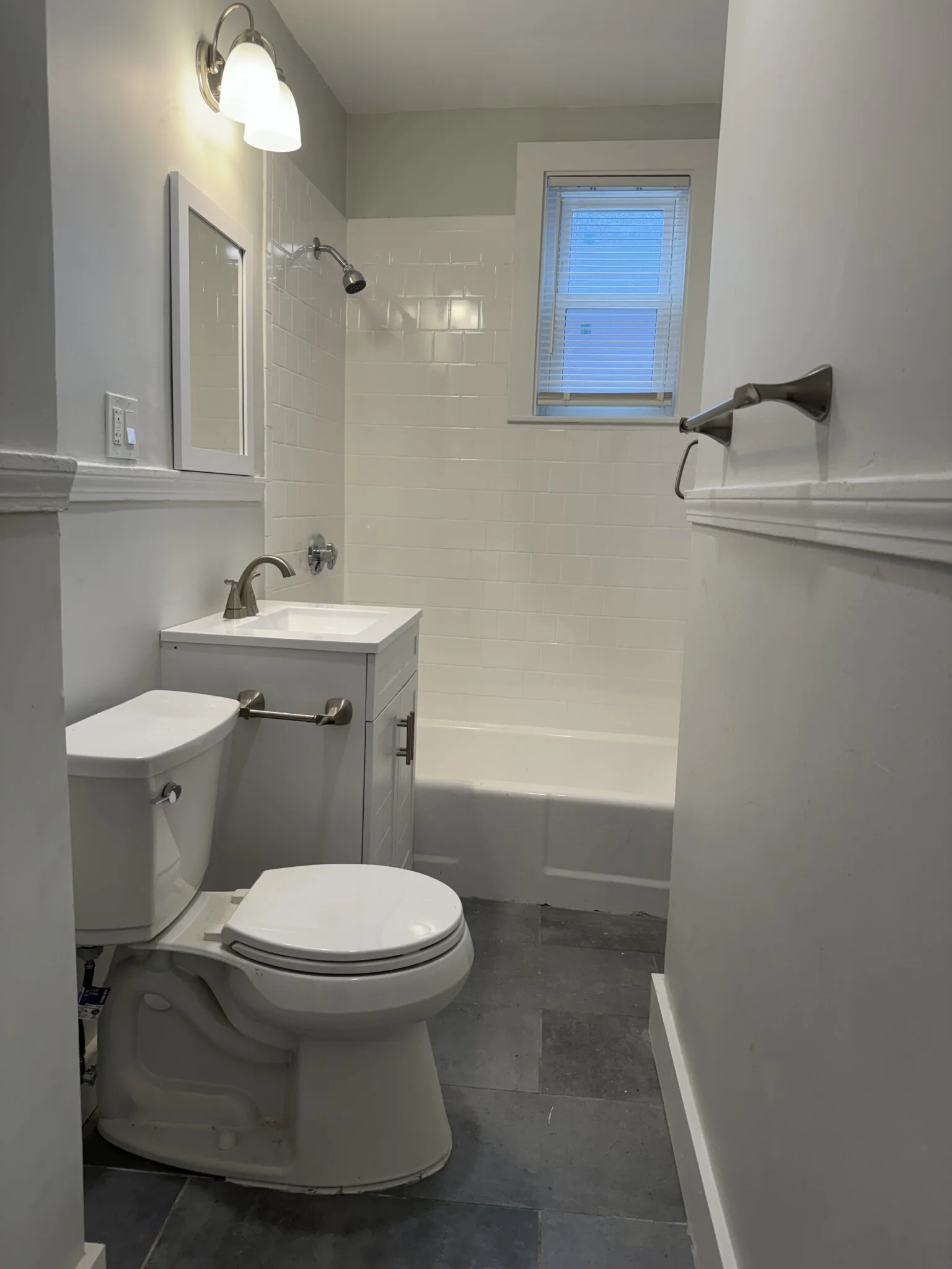 3 bed, 1 bath apartment for rent at 1 Miles St Unit 2, Jamaica Plain — photo 8 of 9
