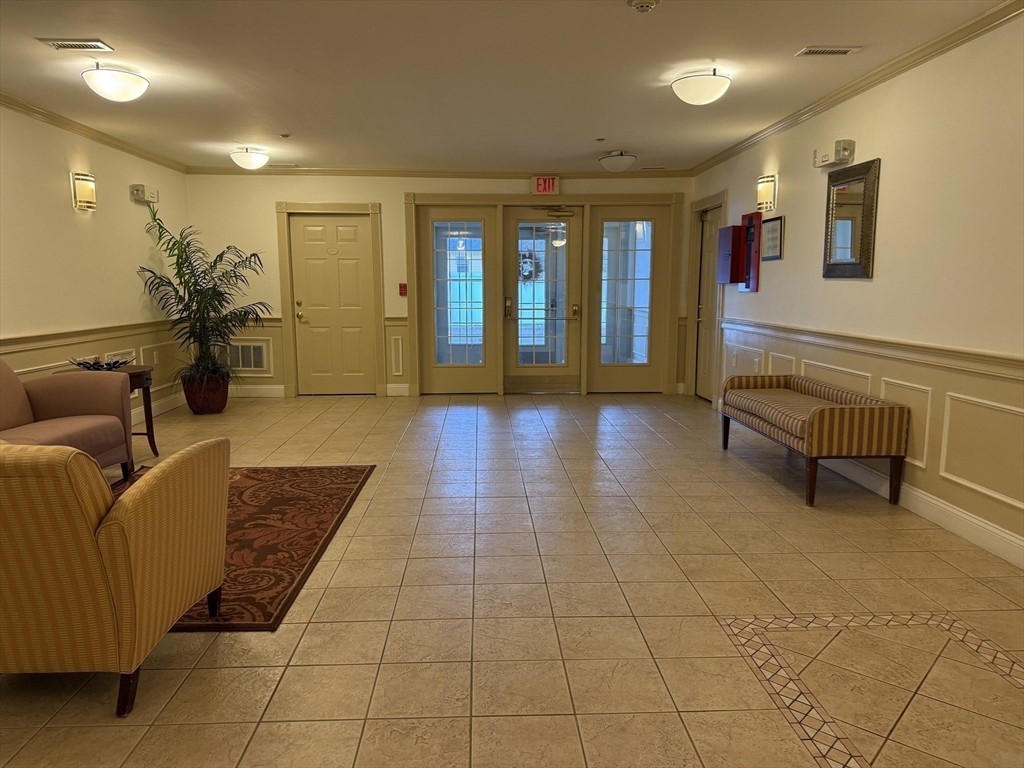 2 bed, 2 bath apartment for rent at 1 Millbrook Ln Unit 309, Wakefield — photo 15 of 17