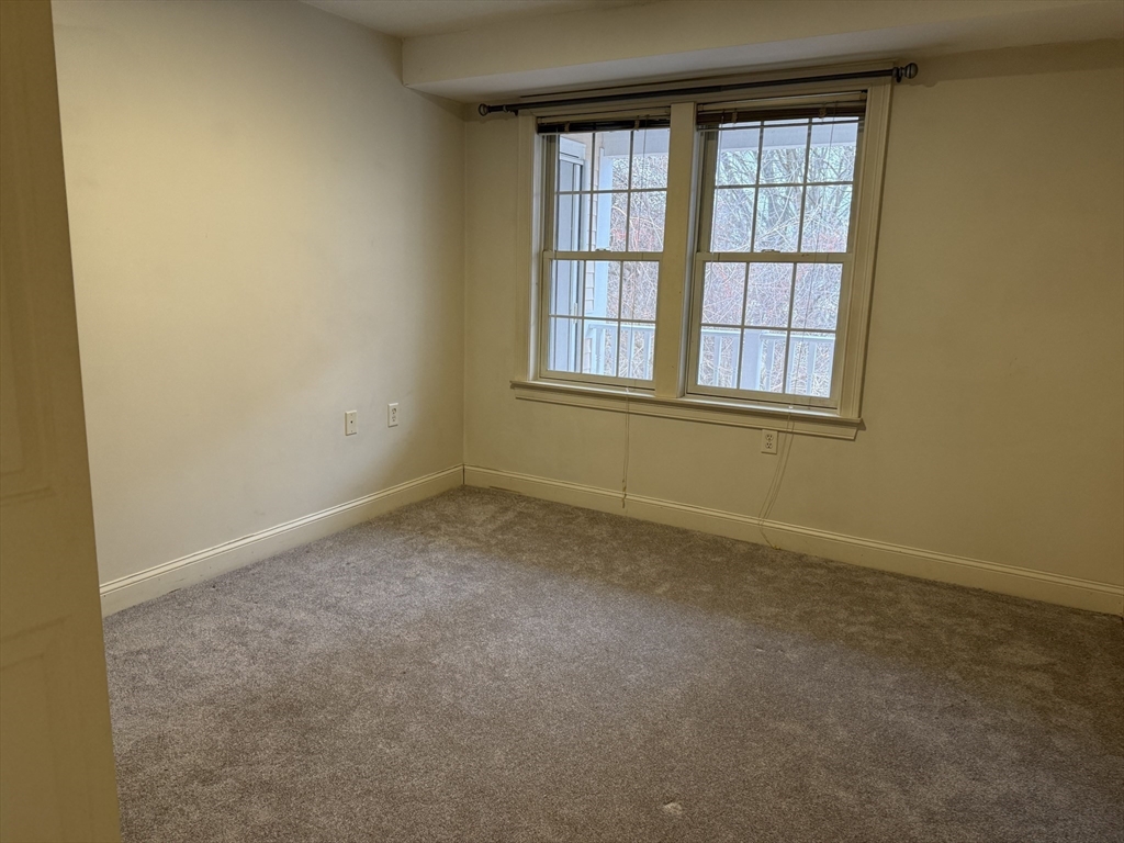 2 bed, 2 bath apartment for rent at 1 Millbrook Ln Unit 309, Wakefield — photo 8 of 17