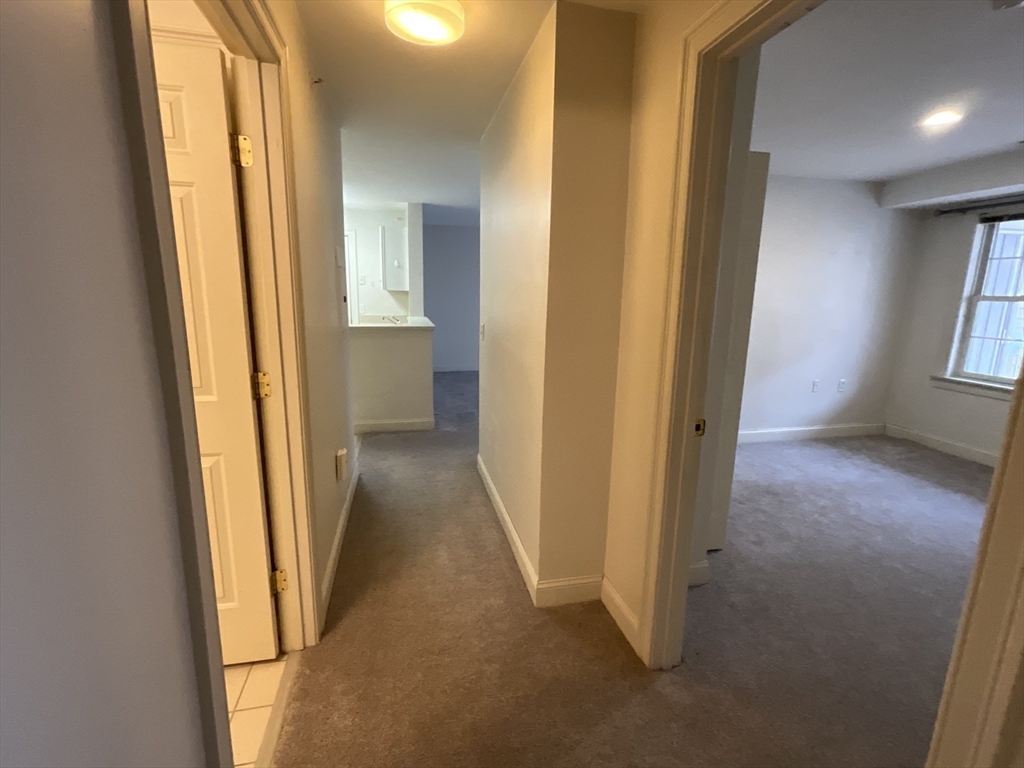2 bed, 2 bath apartment for rent at 1 Millbrook Ln Unit 309, Wakefield — photo 10 of 17