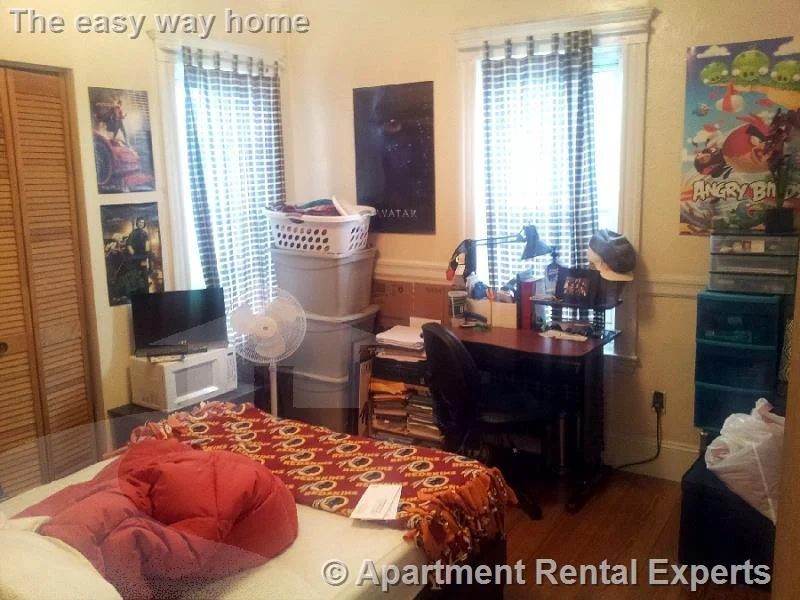3 bed, 1 bath apartment for rent at 1 Mossland St Unit 2, Porter Square — photo 3 of 6