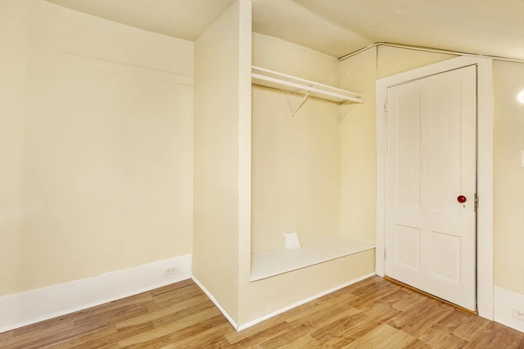 2 bed, 1 bath apartment for rent at 1 Mugford St Unit 3, Glenwood — photo 16 of 24