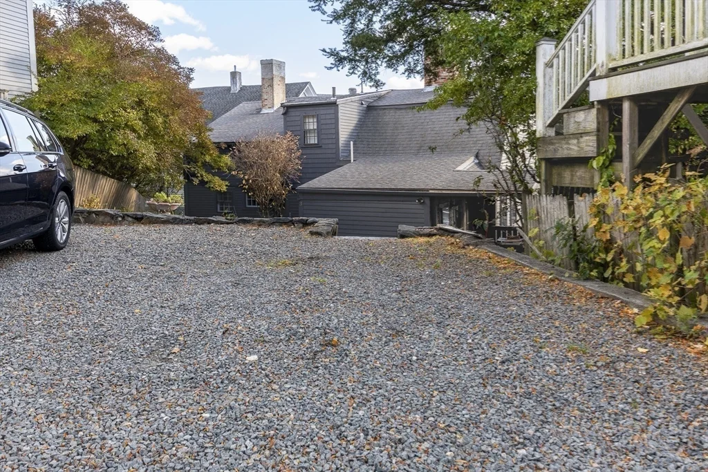 2 bed, 1 bath apartment for rent at 1 Mugford St Unit 3, Glenwood — photo 24 of 24