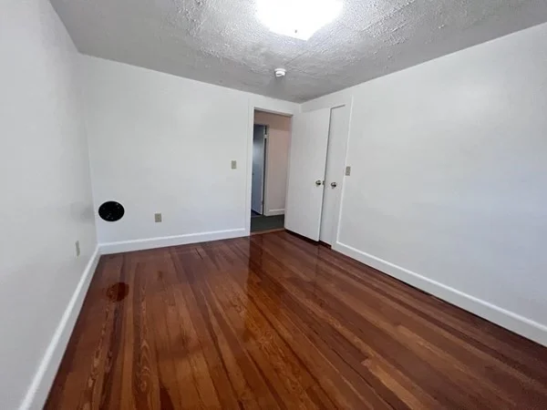 2 bed, 1 bath apartment for rent at 1 N Spooner St Unit 1, Plymouth — photo 18 of 20