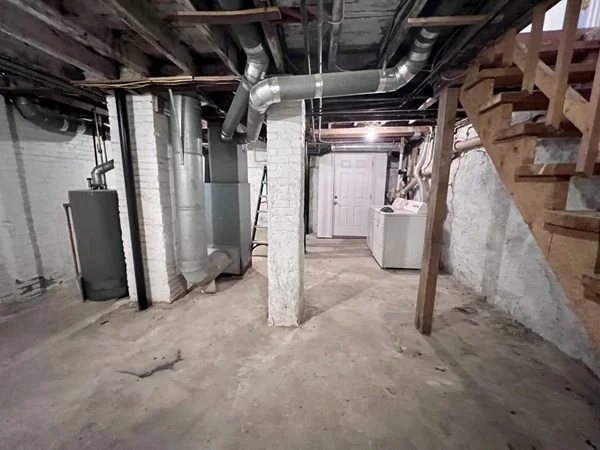2 bed, 1 bath apartment for rent at 1 N Spooner St Unit 1, Plymouth — photo 19 of 20