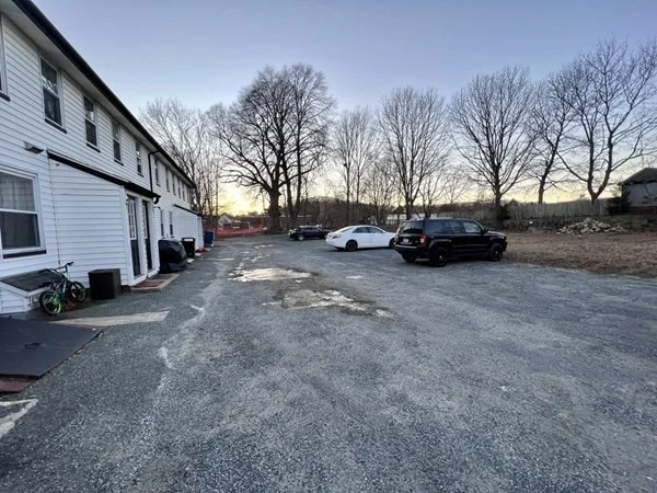 2 bed, 1 bath apartment for rent at 1 N Spooner St Unit 1, Plymouth — photo 4 of 20