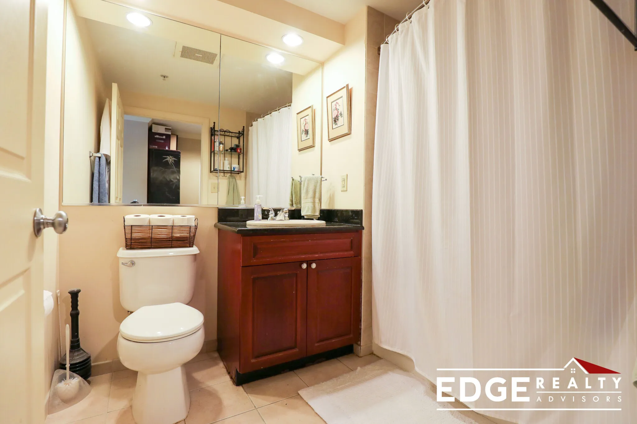 1 bed, 1 bath apartment for rent at 1 Nassau St Unit 1502, Chinatown — photo 9 of 10