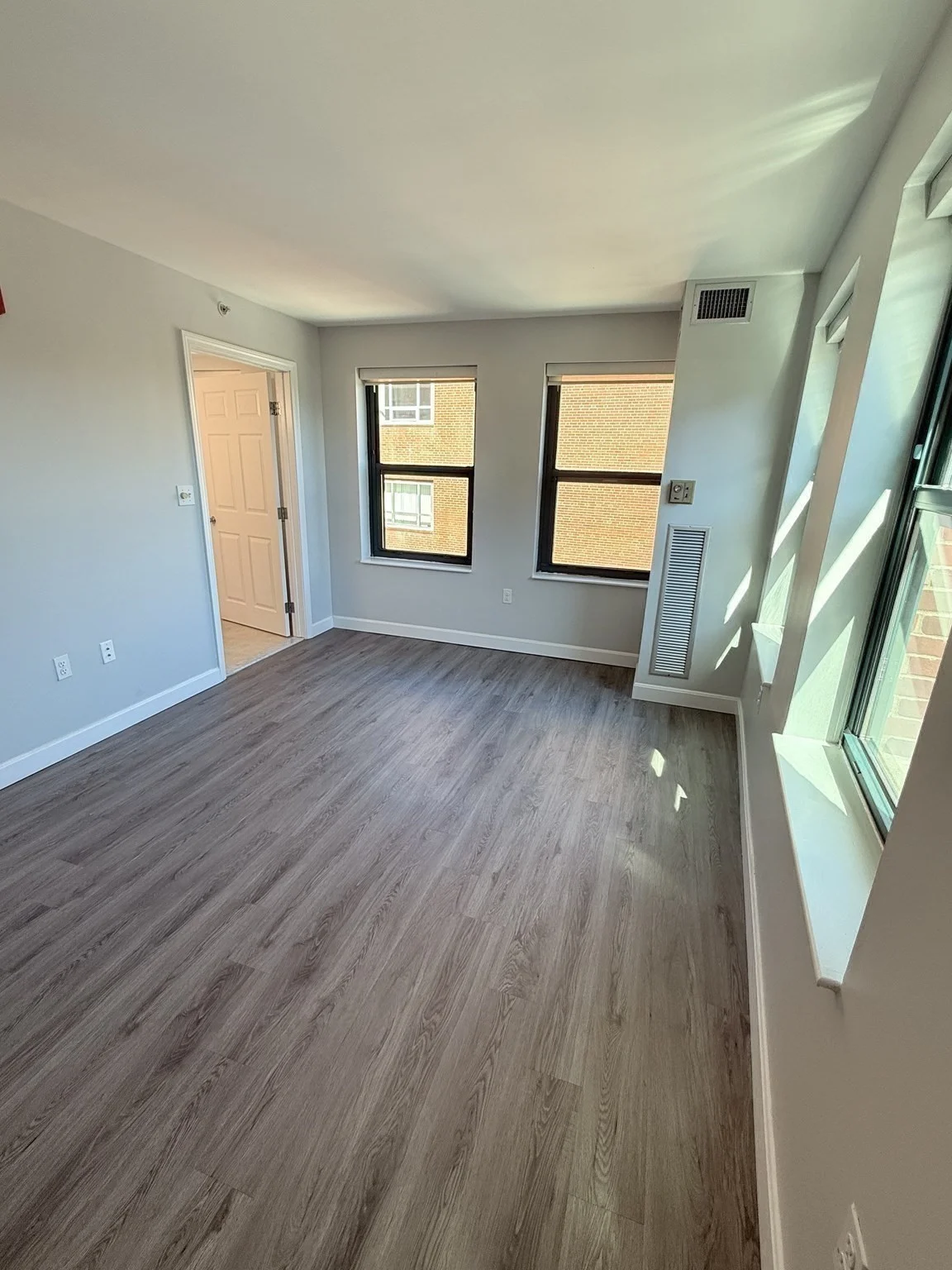 2 bed, 2 bath apartment for rent at 1 Nassau St Unit 409, Chinatown — photo 15 of 28