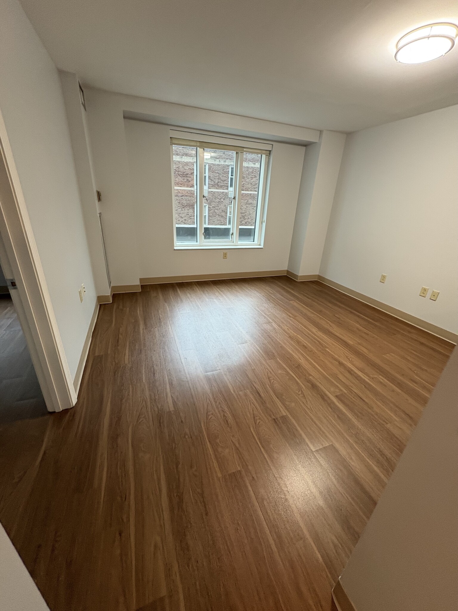 1 bed, 1 bath apartment for rent at 1 Nassau St Unit 505, Chinatown
