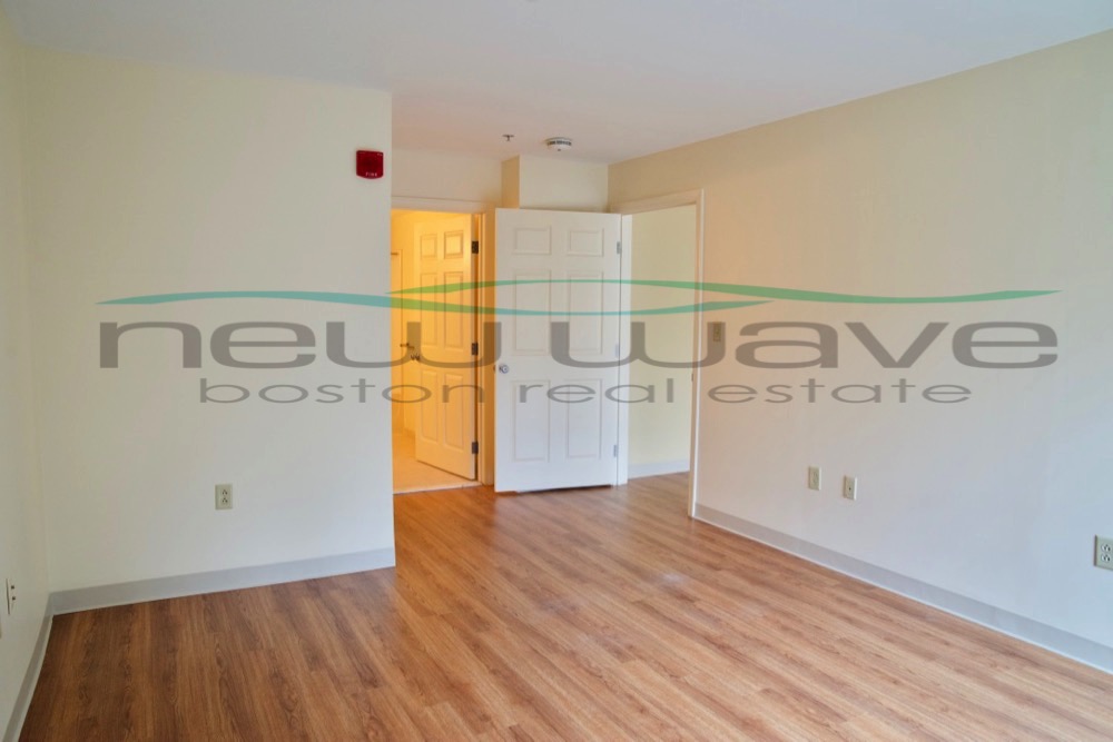 2 bed, 2 bath apartment for rent at 1 Nassau St Unit 605, Chinatown — photo 2 of 8