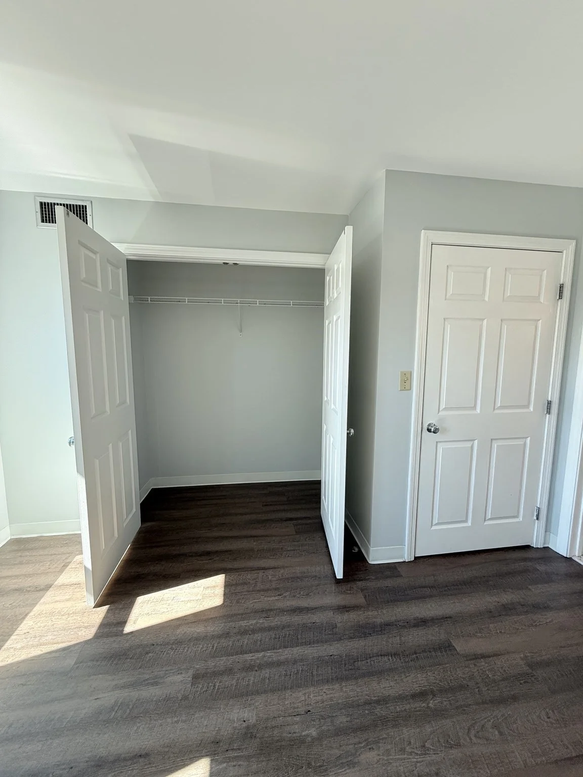 3 bed, 2 bath apartment for rent at 1 Nassau St Unit 612, Chinatown — photo 4 of 28