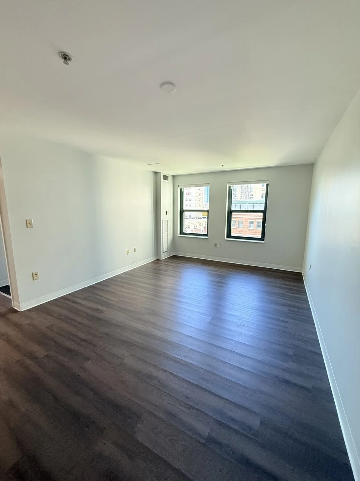 3 bed, 2 bath apartment for rent at 1 Nassau St Unit 612, Chinatown — photo 17 of 28