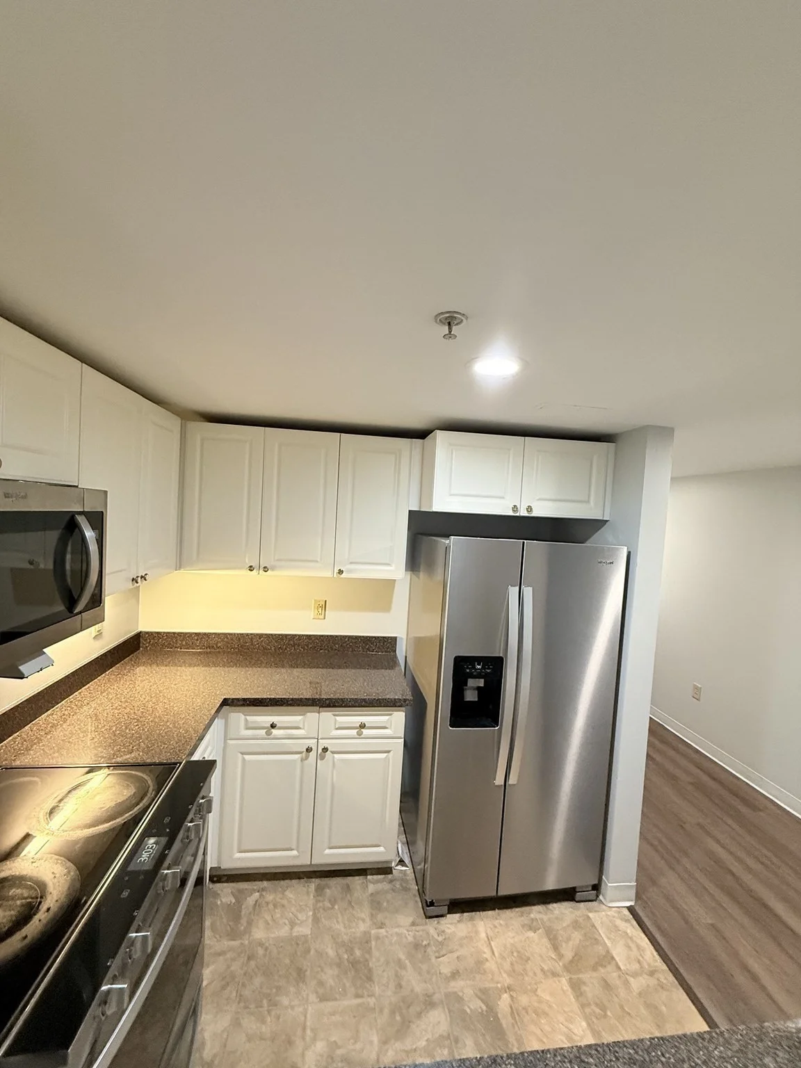 3 bed, 2 bath apartment for rent at 1 Nassau St Unit 612, Chinatown — photo 7 of 28